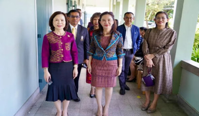 ร่วมอำลาตำแหน่ง นายสิริพงศ์ อังคสกุลเกียรติ ผู้ช่วยรัฐมนตรีประจำกระทรวงศึกษาธิการ