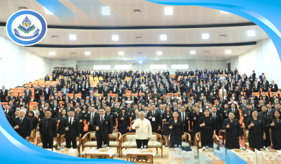 สศศ. นำคณะร่วมรดน้ำขอพรวันสงกรานต์ สืบสานวัฒนธรรมไทย เสริมขวัญกำลังใจบุคลากร