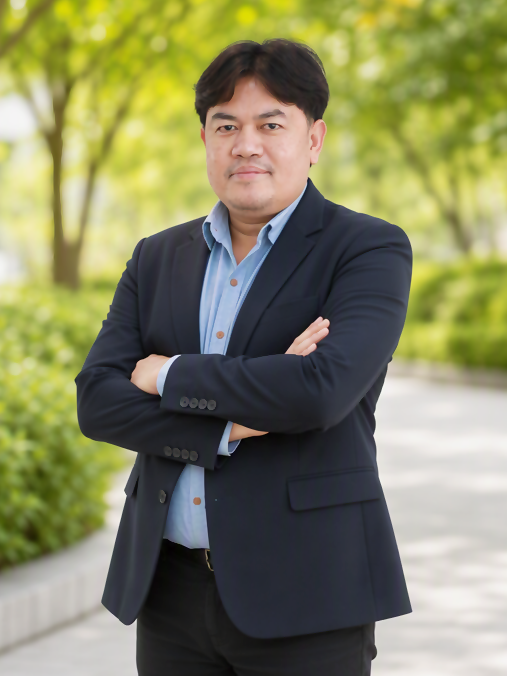 นายธนนท์ วีรธนนท์