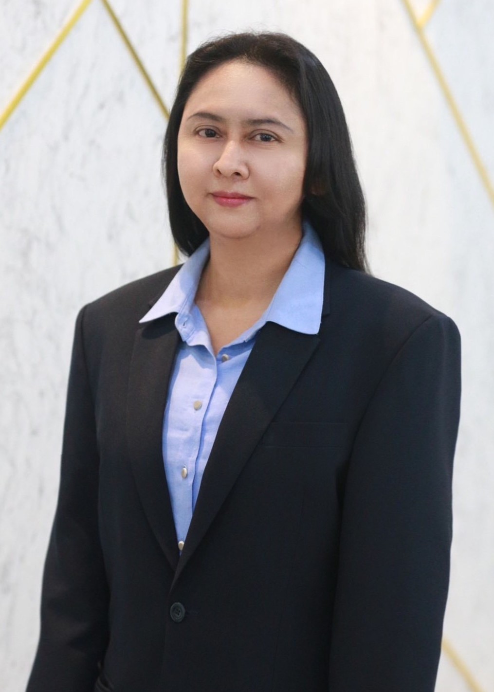 นางสาวธนนท์ วีรธนนท์