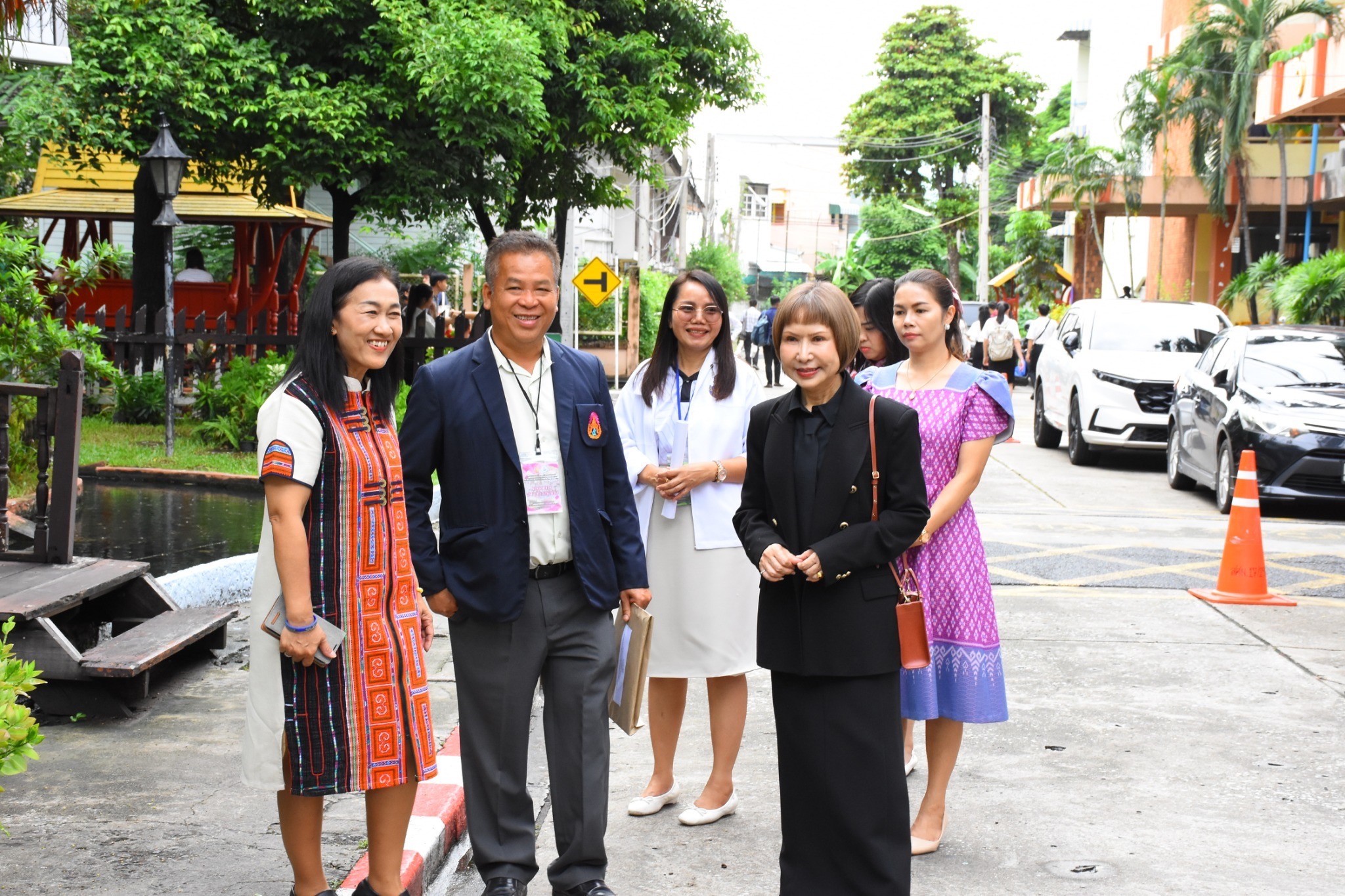 สนามสอบครูผู้ช่วย ปี 2568 วันที่สอง ร.ร.สุรศักดิ์มนตรี