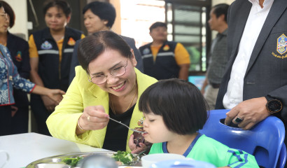 ผอ.สศศ.ร่วมส่งนักกีฬาตัวแทนประเทศไทย ณ สนามบินนานาชาติสุวรรณภูมิ