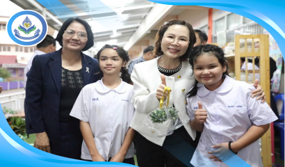 เลขาธิการ กพฐ. เป็นประธานในการประชุมเฝ้าระวังสถานการณ์น้ำท่วมและฝนตกหนักถึงหนักมากบริเวณประเทศไทย