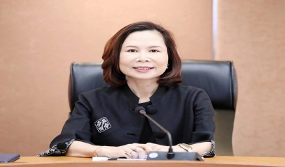 นางสาวนพศร พรมณีพิสมัย ผู้อำนวยการกลุ่มแผนและงบประมาณลงพื้นที่ตรวจเยี่ยมการสอบแข่งขัน ณ โรงเรียนราชประชานุเคราะห์ 40 จังหวัดปัตตานี